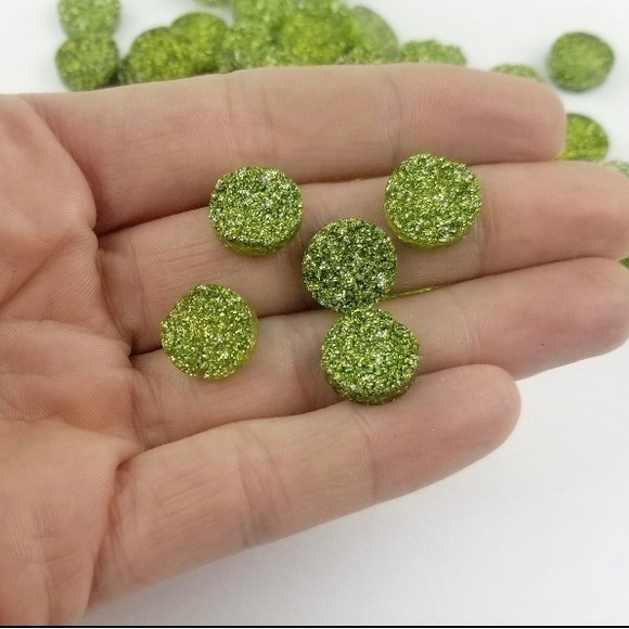 100pcs Faux Green Druzy - Glitter Cabochon - Resin Druzy Flat Back - Picture 2 of 5